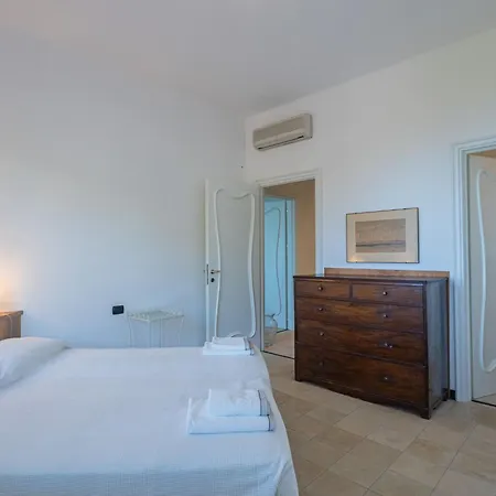 Casa Del Leone Ii By Interhome