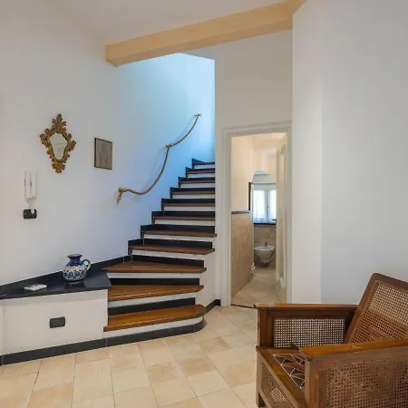 Apartment Casa Del Leone Ii By Interhome