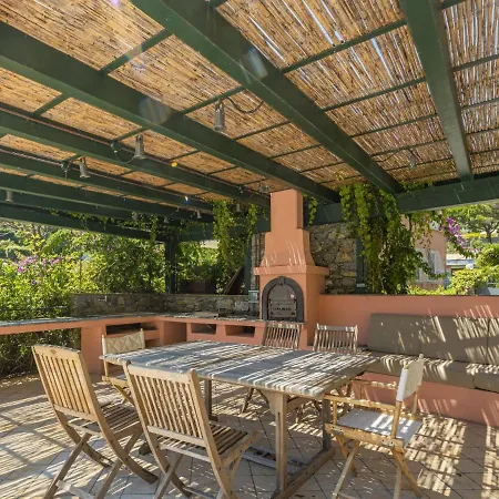 Casa Del Leone Ii By Interhome